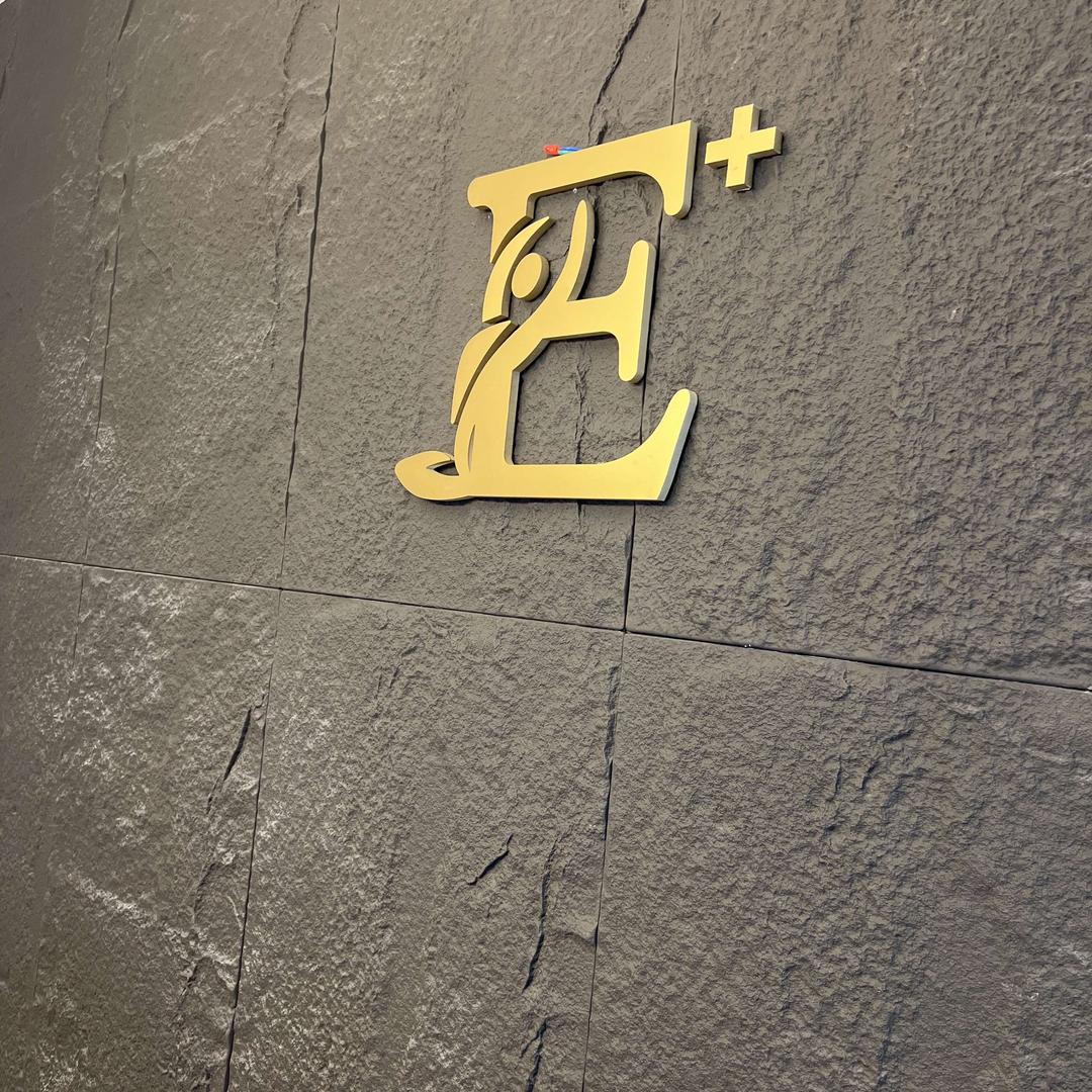 E+瑜伽普拉提女子塑形馆