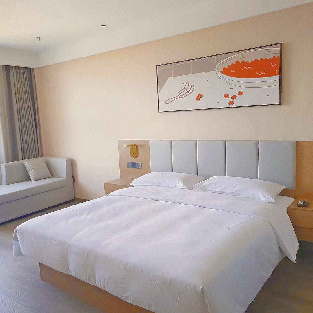 四季青藤喀什小店员