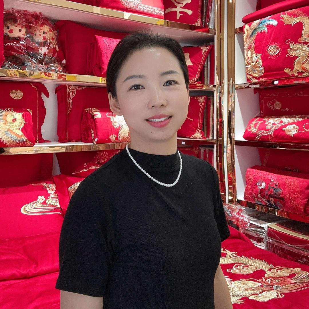什邡洛水镇中街青丽家纺