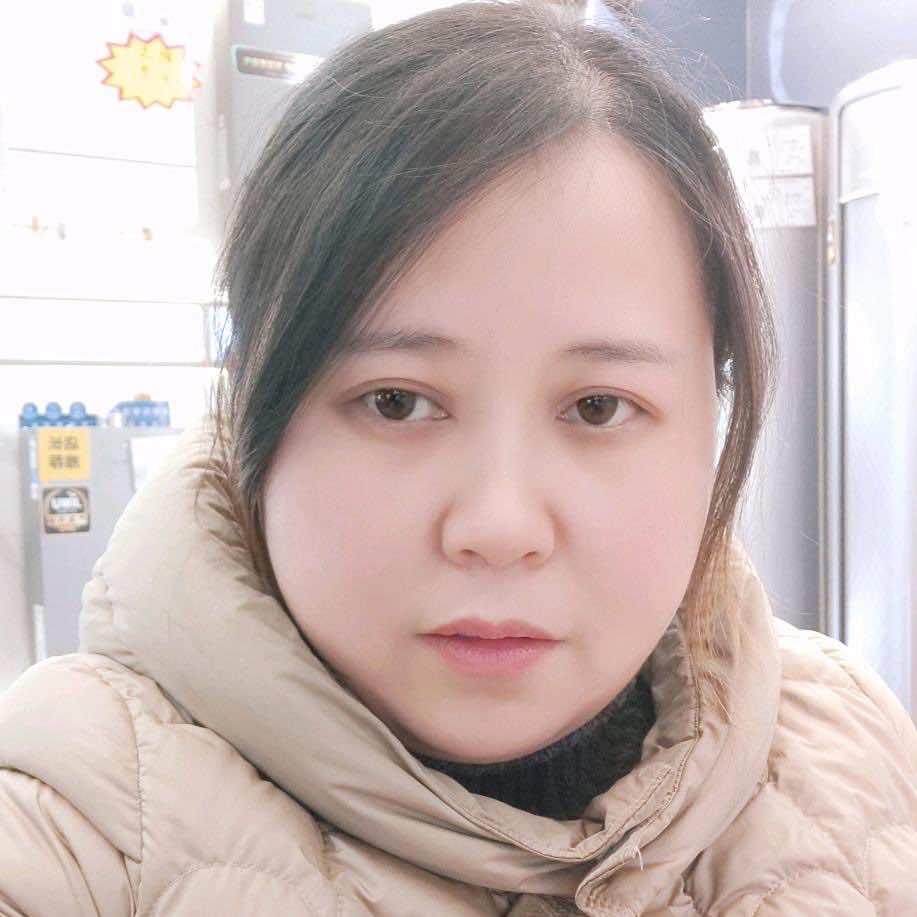 苏宁易购王婷