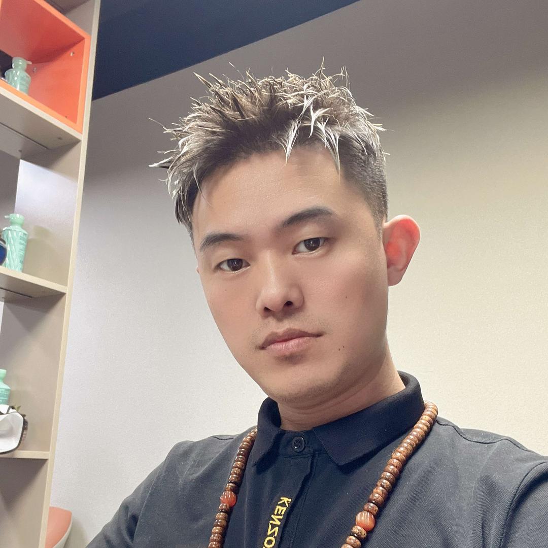 关帝庙丽三造型阿三