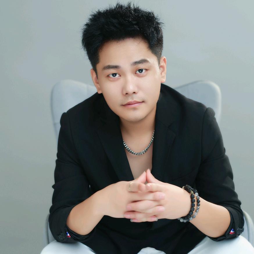 霍邱县匠人工作室