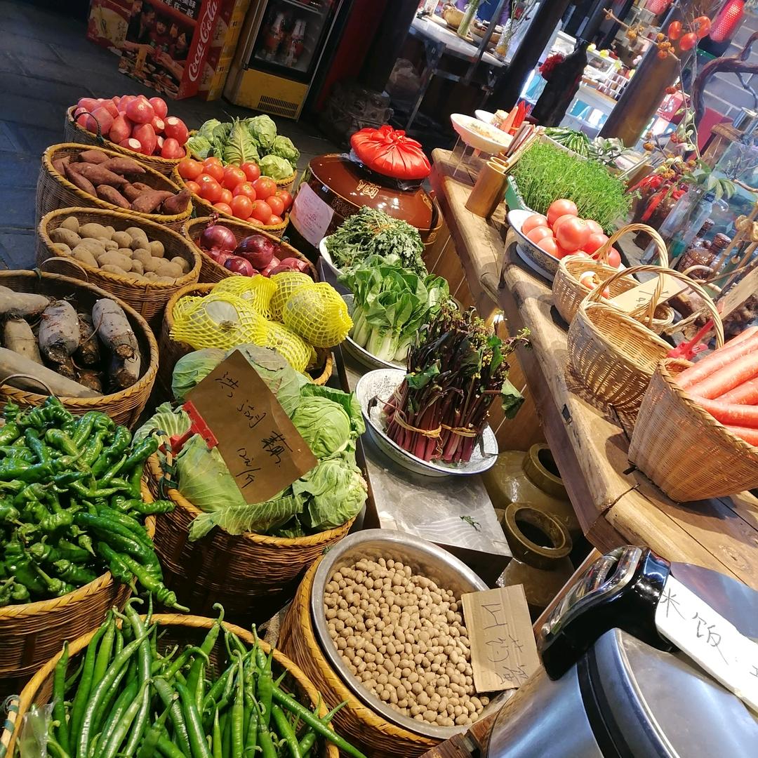 舅母子腊蹄民俗村官方号