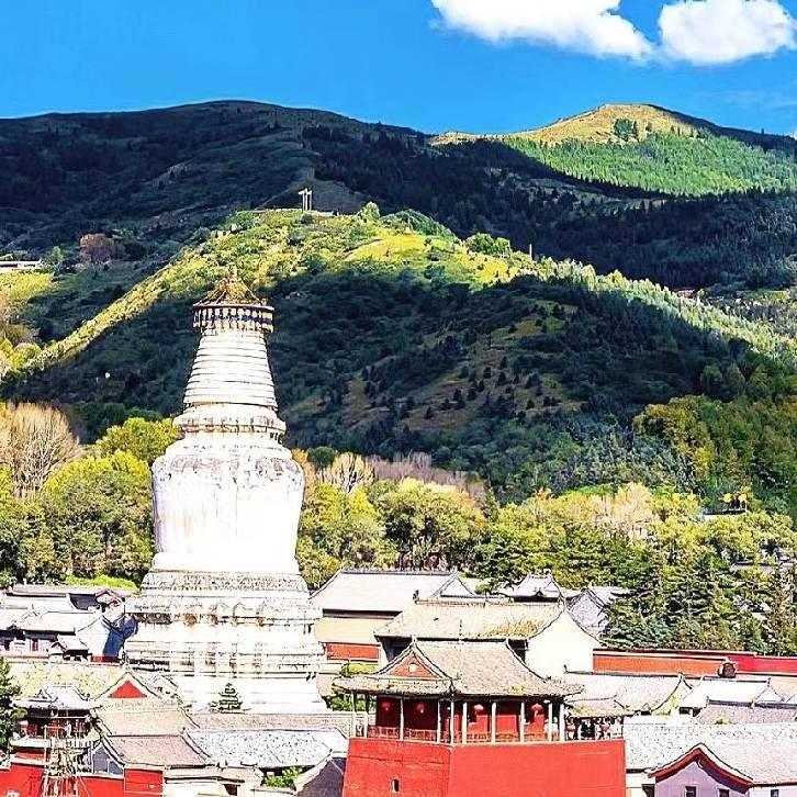 依之妮(里水总店)佛山市谊航贸易有限公司