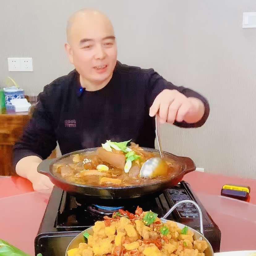 山里红特色牛脚（老高）