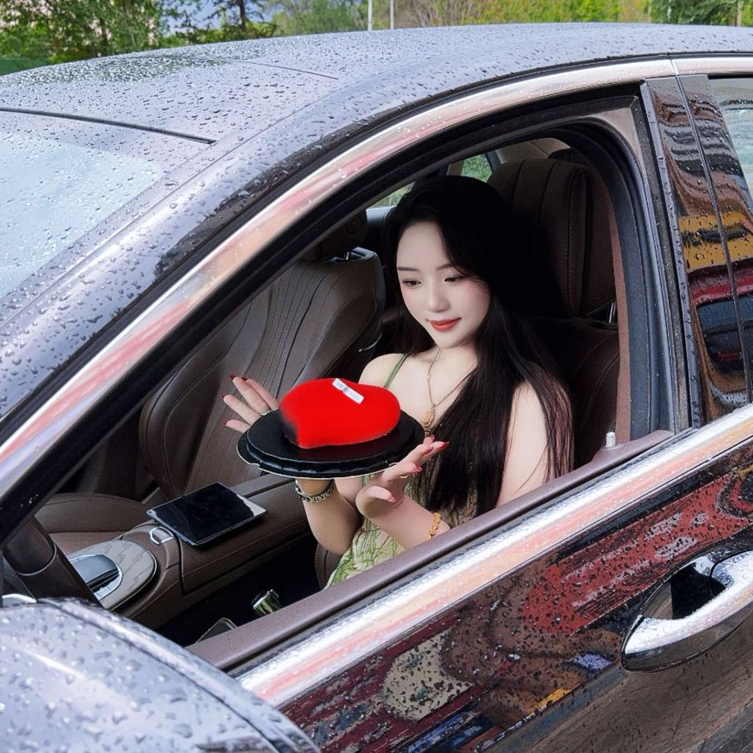 郭小姐服饰
