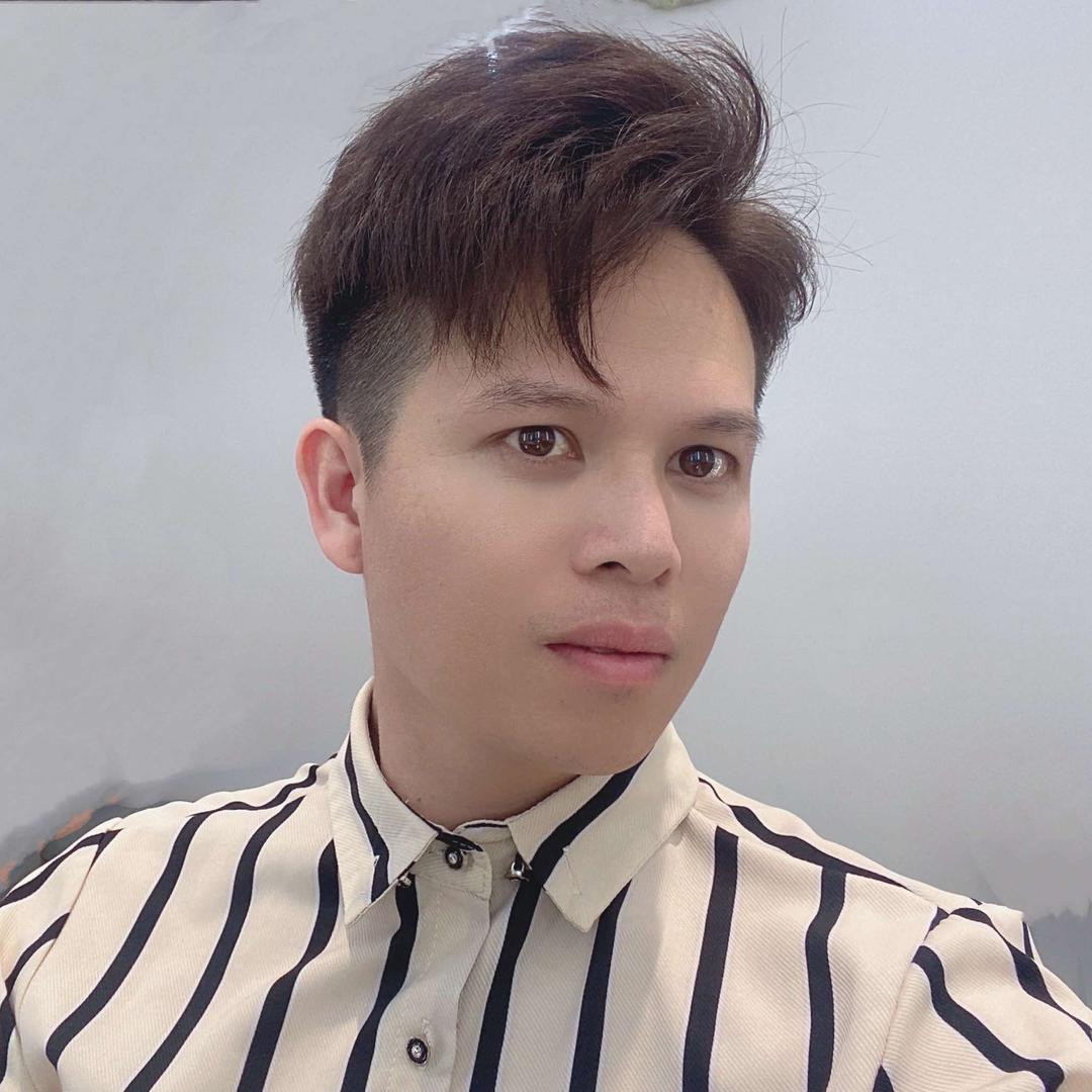 咪可造型店长林哥