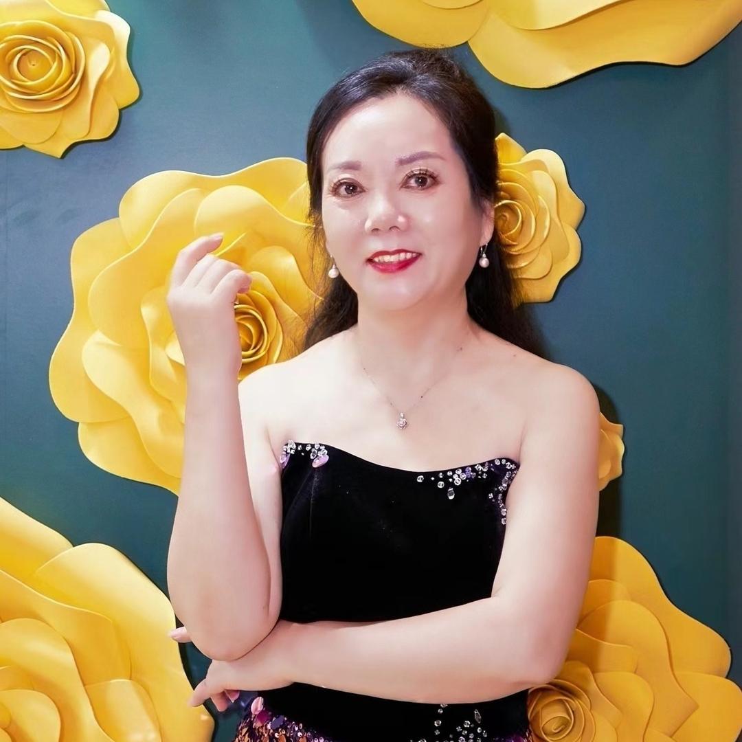 松桃杨姐(恒达服饰全家人鞋服)