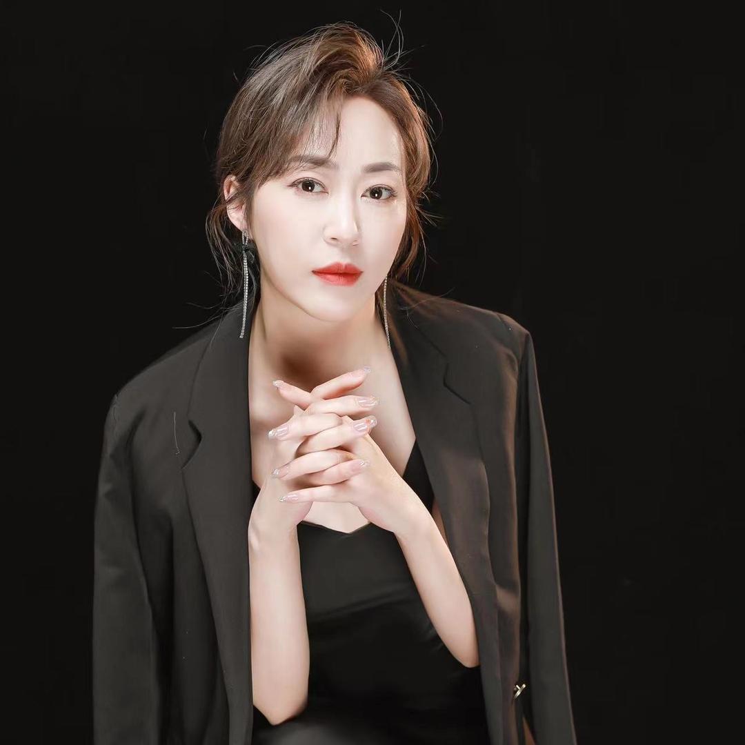 哈尔滨眉公子眉形设计——菲菲