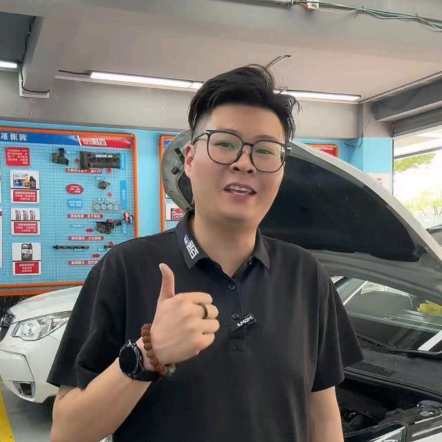 江阴吴同学（百援精养富士吉汽修）