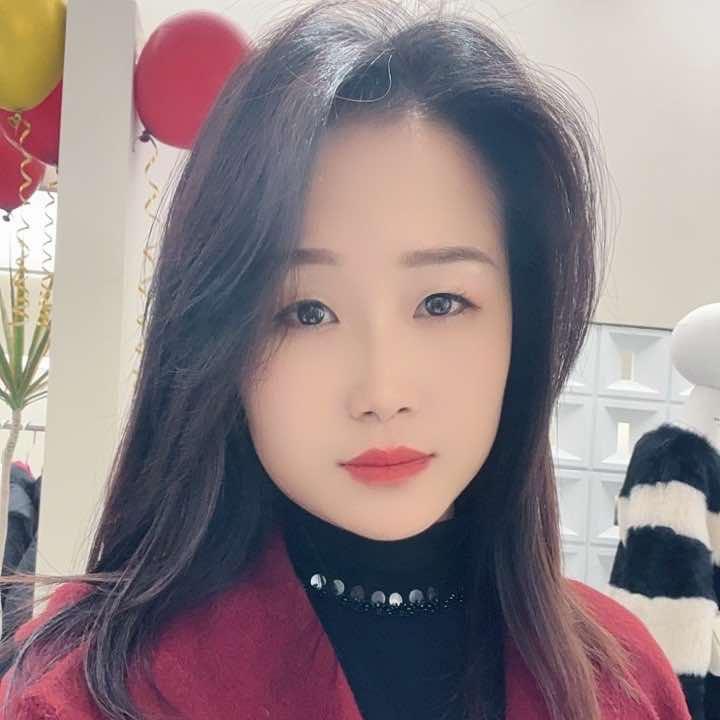 龙龙~