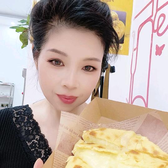 红姐爆浆榴莲芝士饼