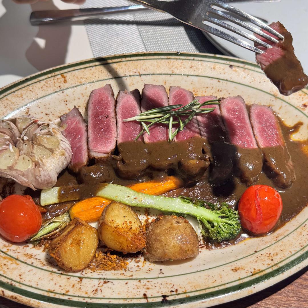 小肆季融合餐厅官方号