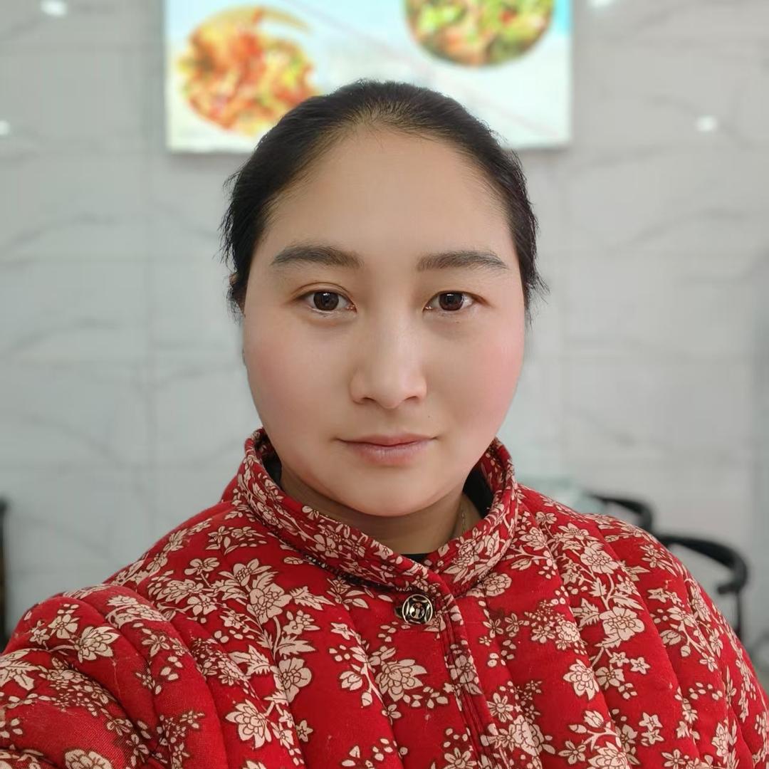 潮汕砂锅粥的周姐