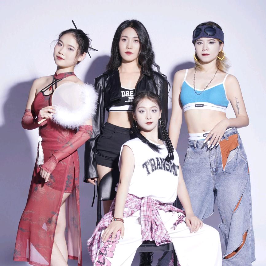 JS舞蹈簕竹角校区