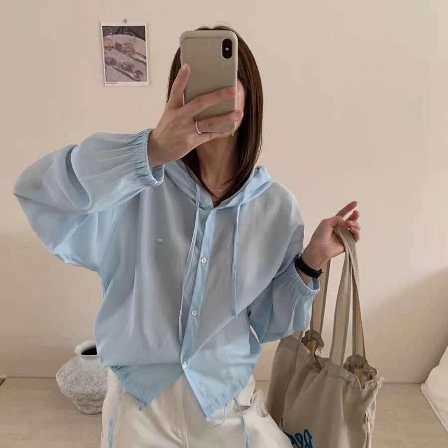 烟台衣尚客服装仓储总店