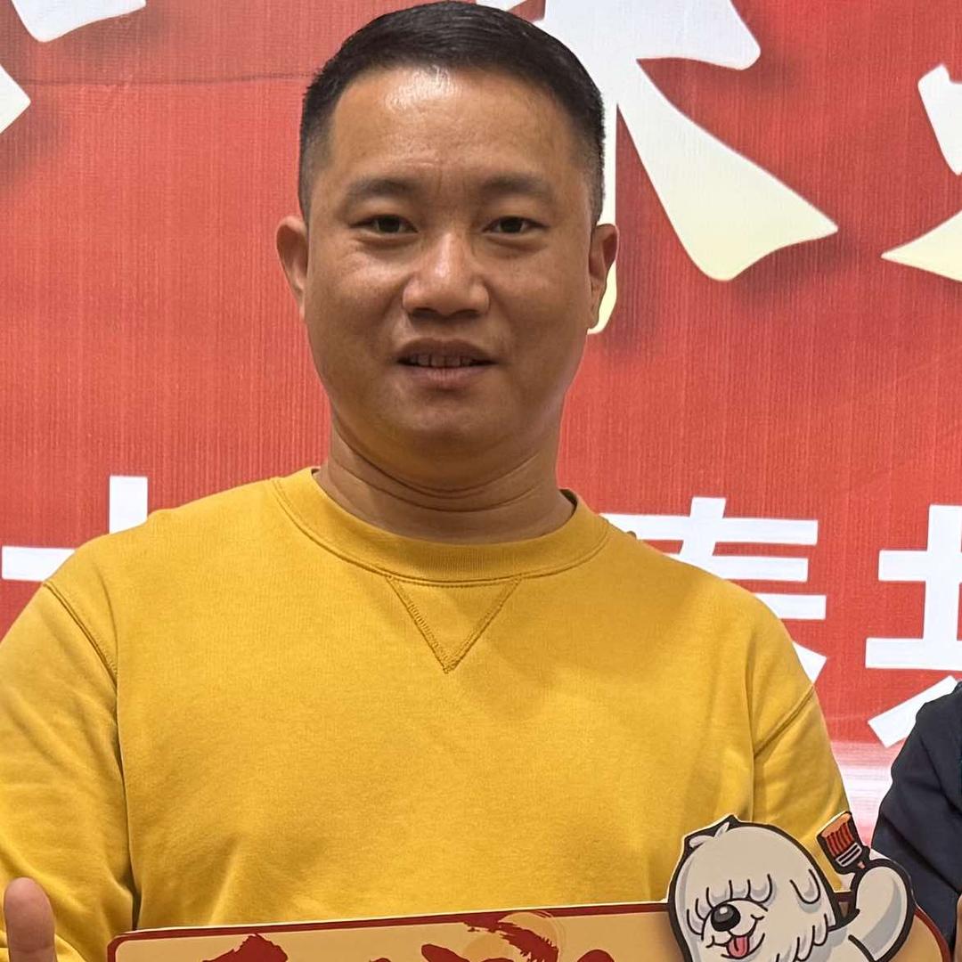 吴川-特工组碳基瓷砖胶（唐基装饰材料）