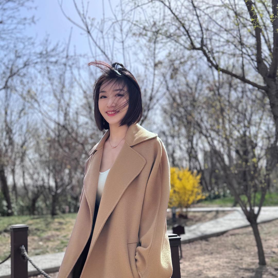 Qiqi-云己科技美肌空间