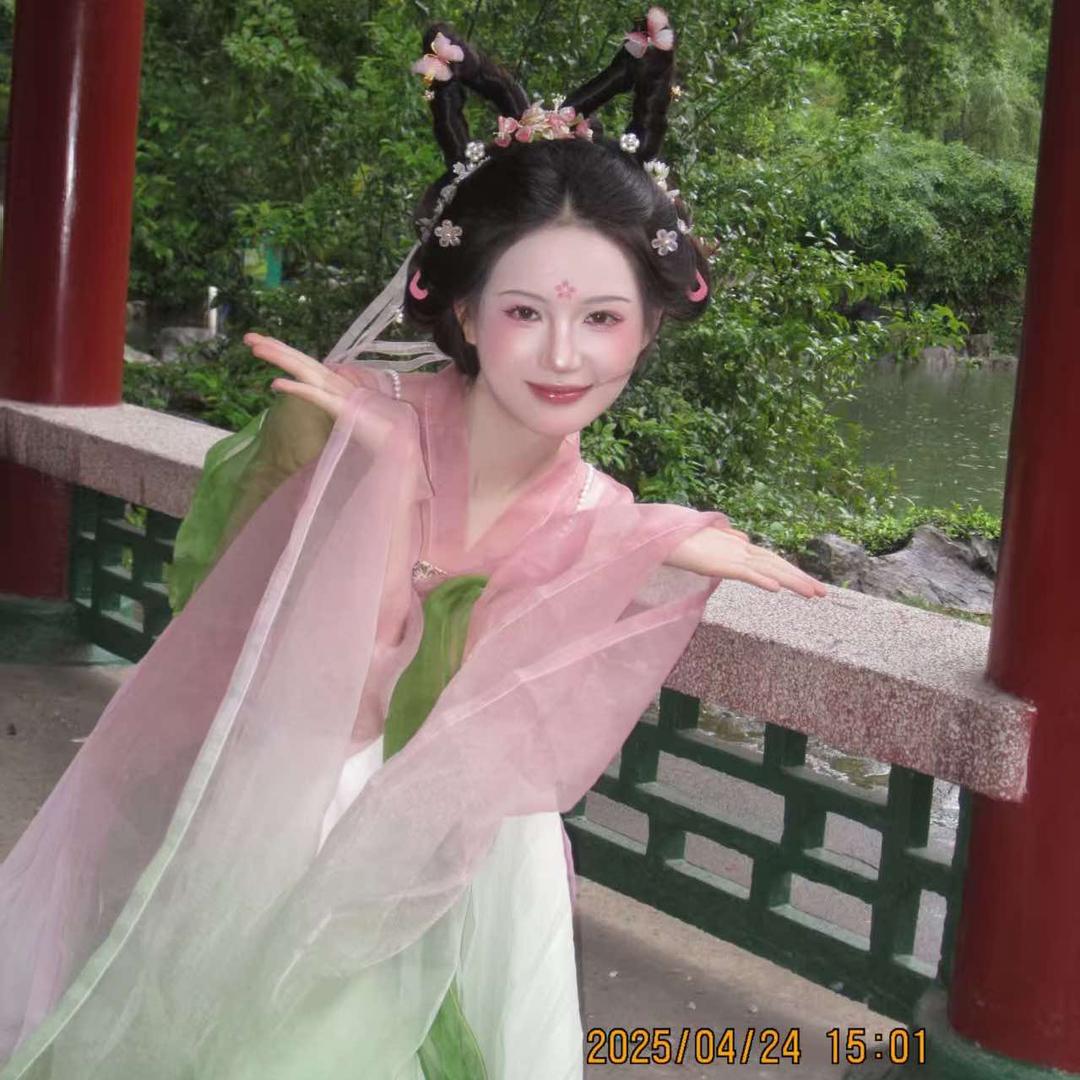 桃花坞汉服旗袍写真馆（苏州园林路店）
