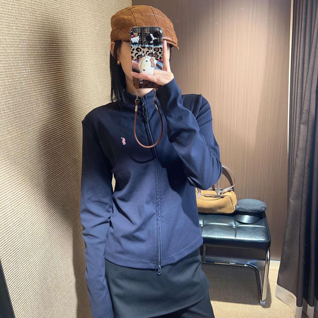 小雪女装集合店