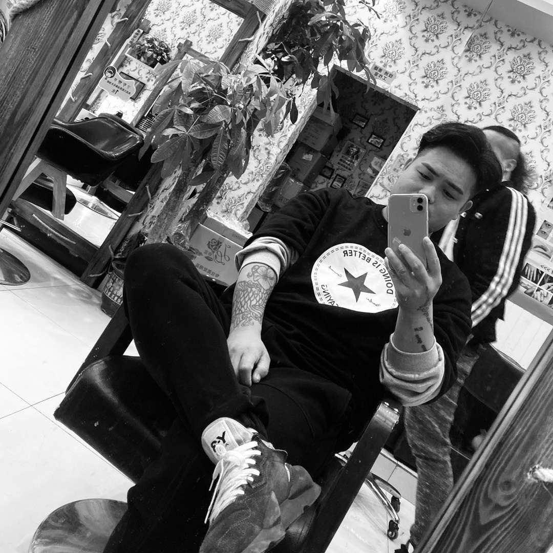 国潮专业烫染店