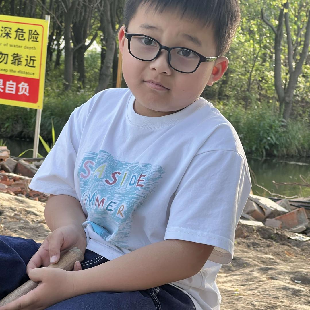 邵前（果小农）