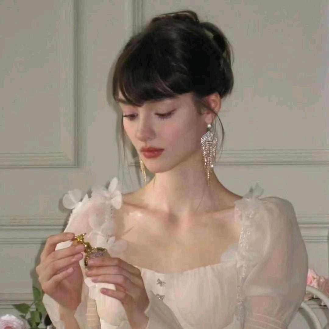 素荷云静小施素荷云静新中式全息养生馆