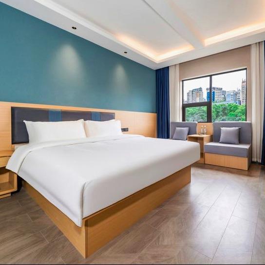 艾柏江景酒店（遵义会议会址捞沙巷店）