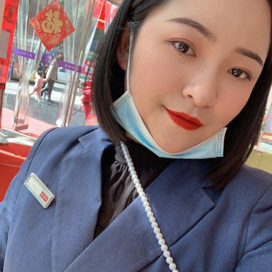 胡小艳