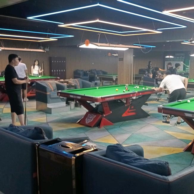 双宇台球俱乐部