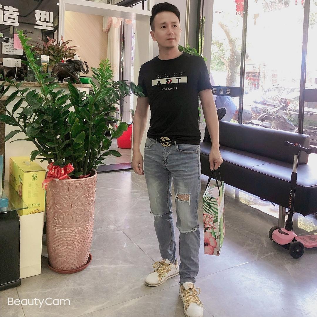 平远尚品造型（专注烫发染发）