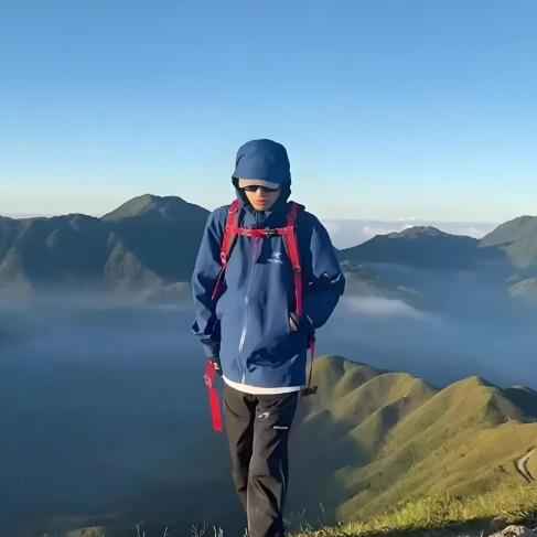 阿坤爱旅游