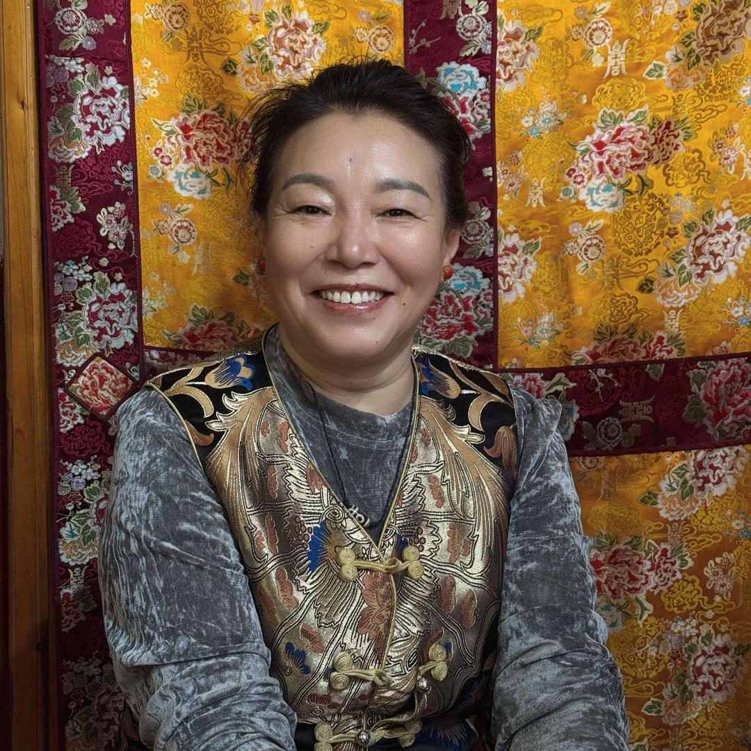 西藏吉祥圣雪