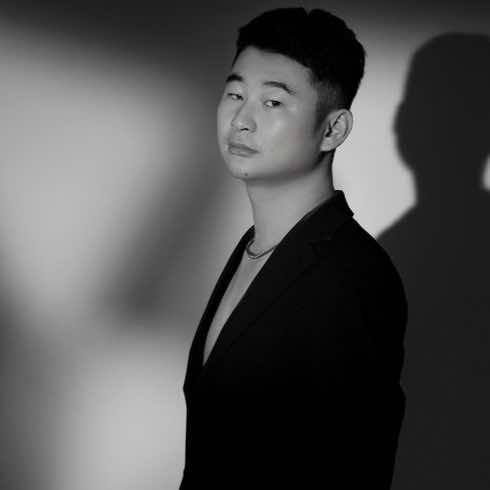 爱烫发的李老师