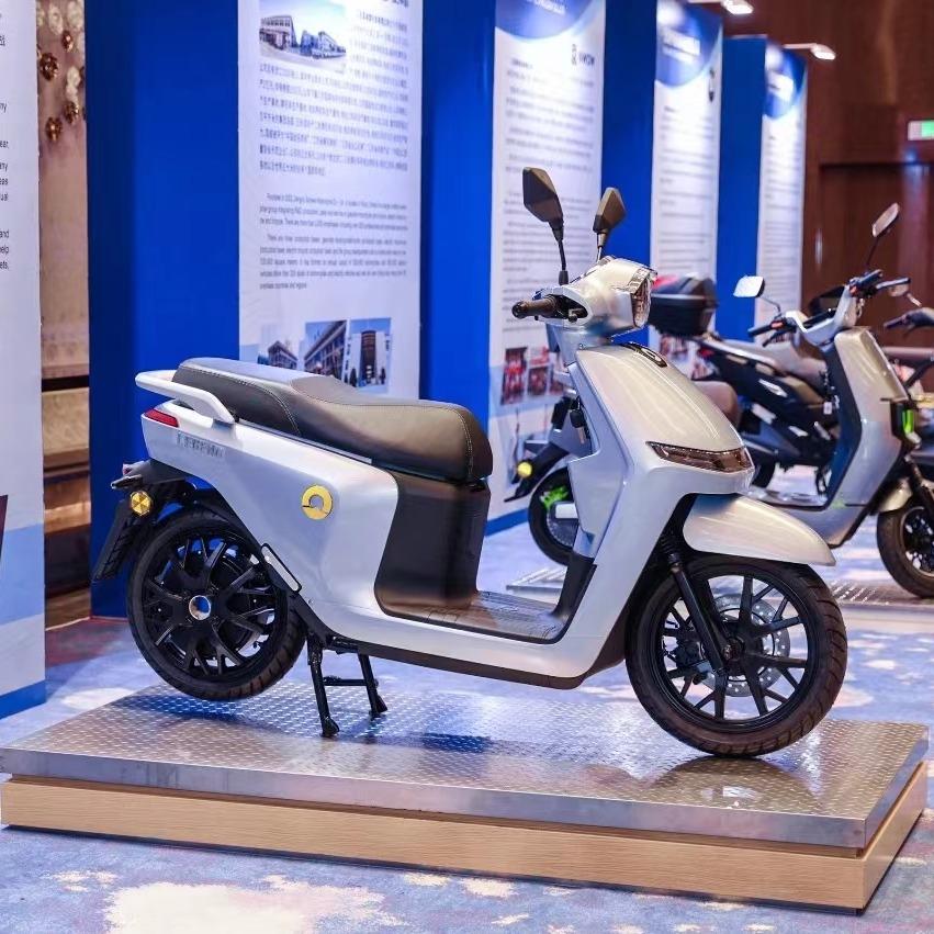 泰兴新日电动车运营中心