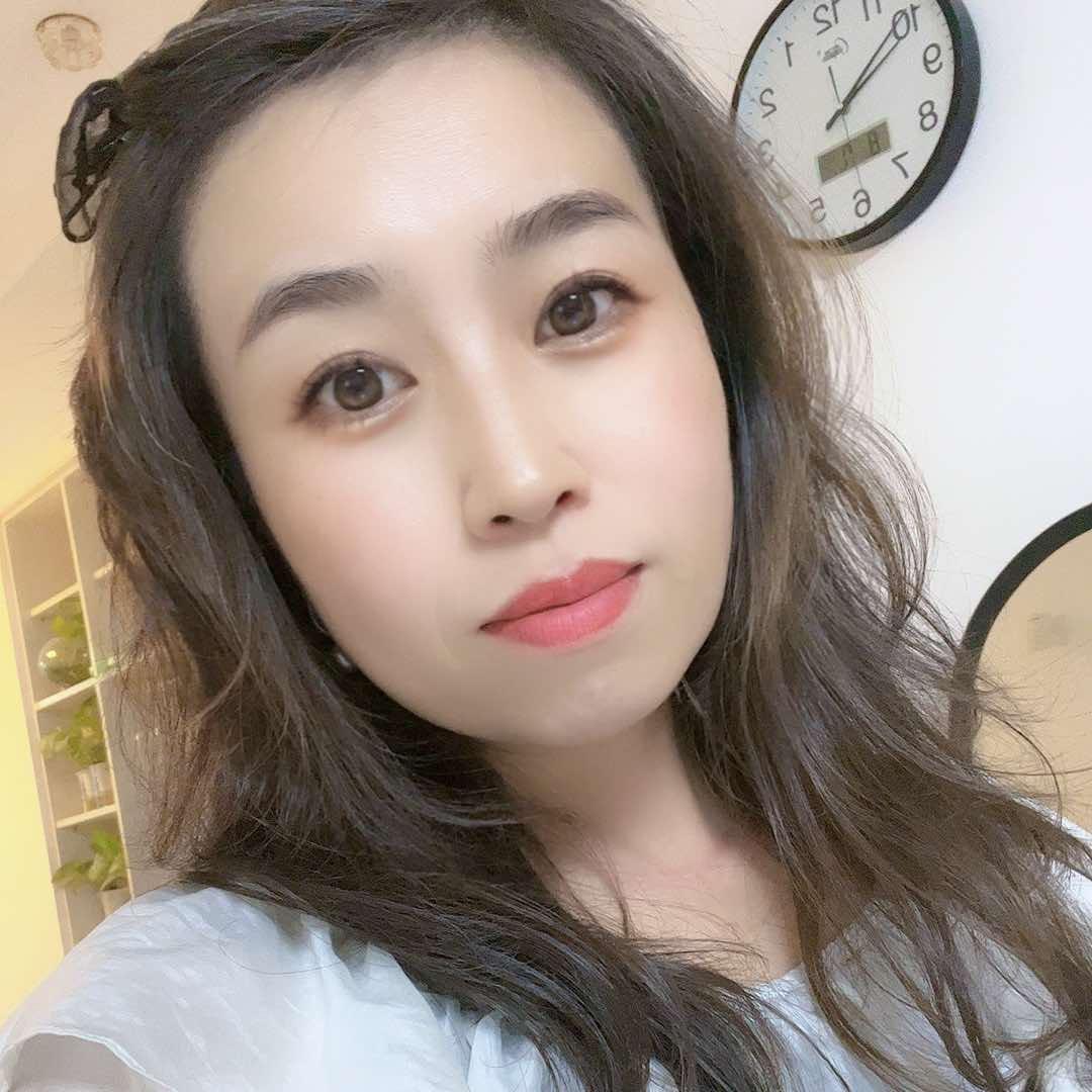 梅河口市名都晓荷塘火锅店