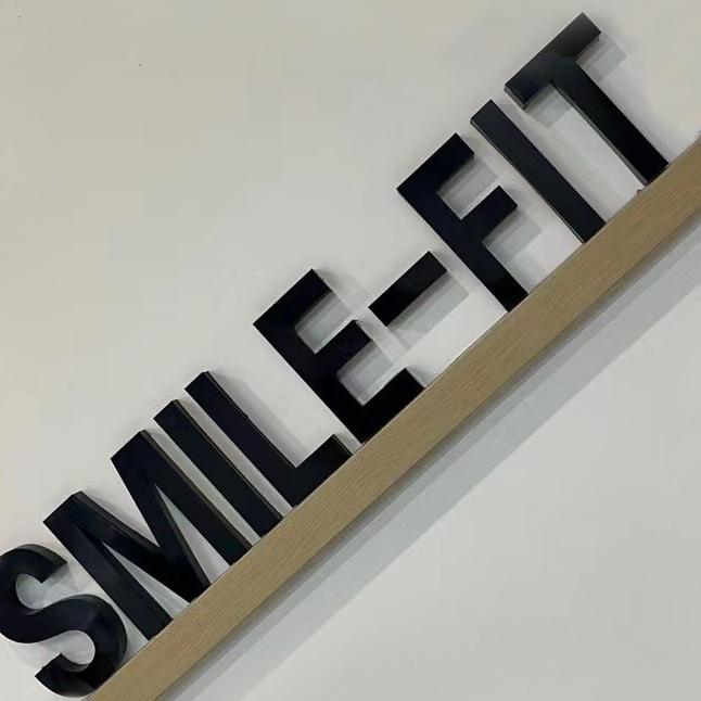 Smile—Fit 健身工作室