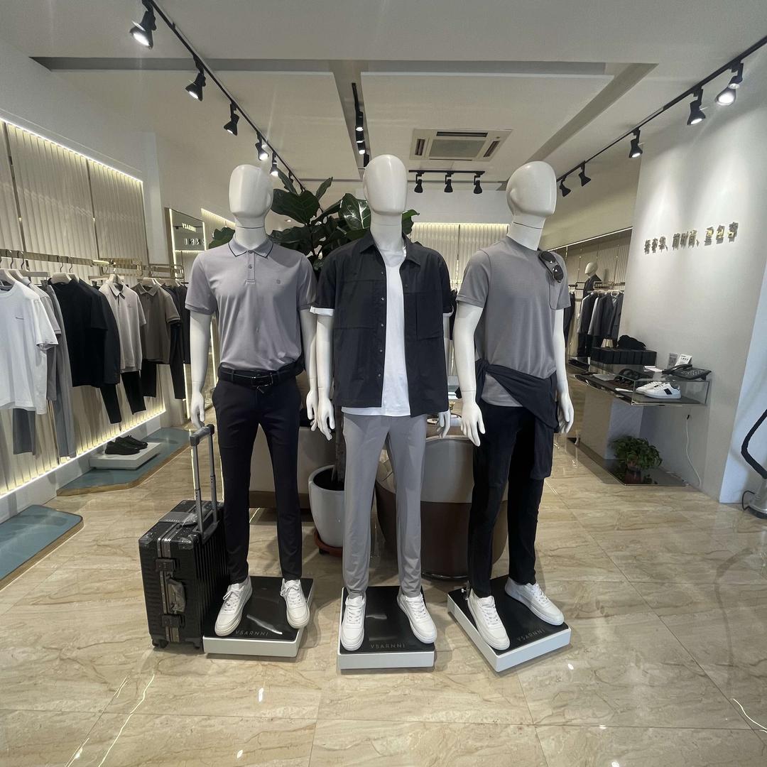 大石桥轻奢男装