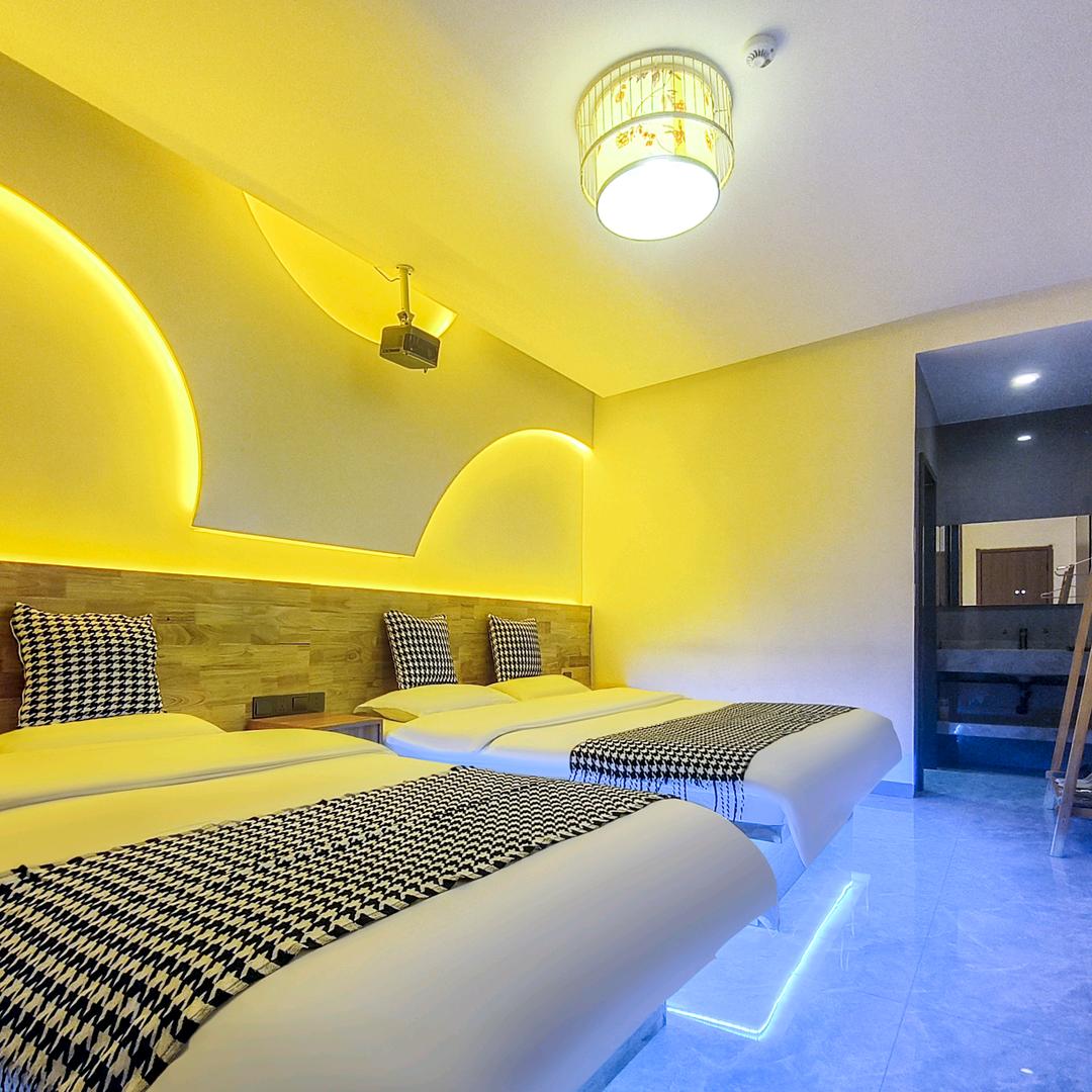 五台山良栖山院民宿（景区里）