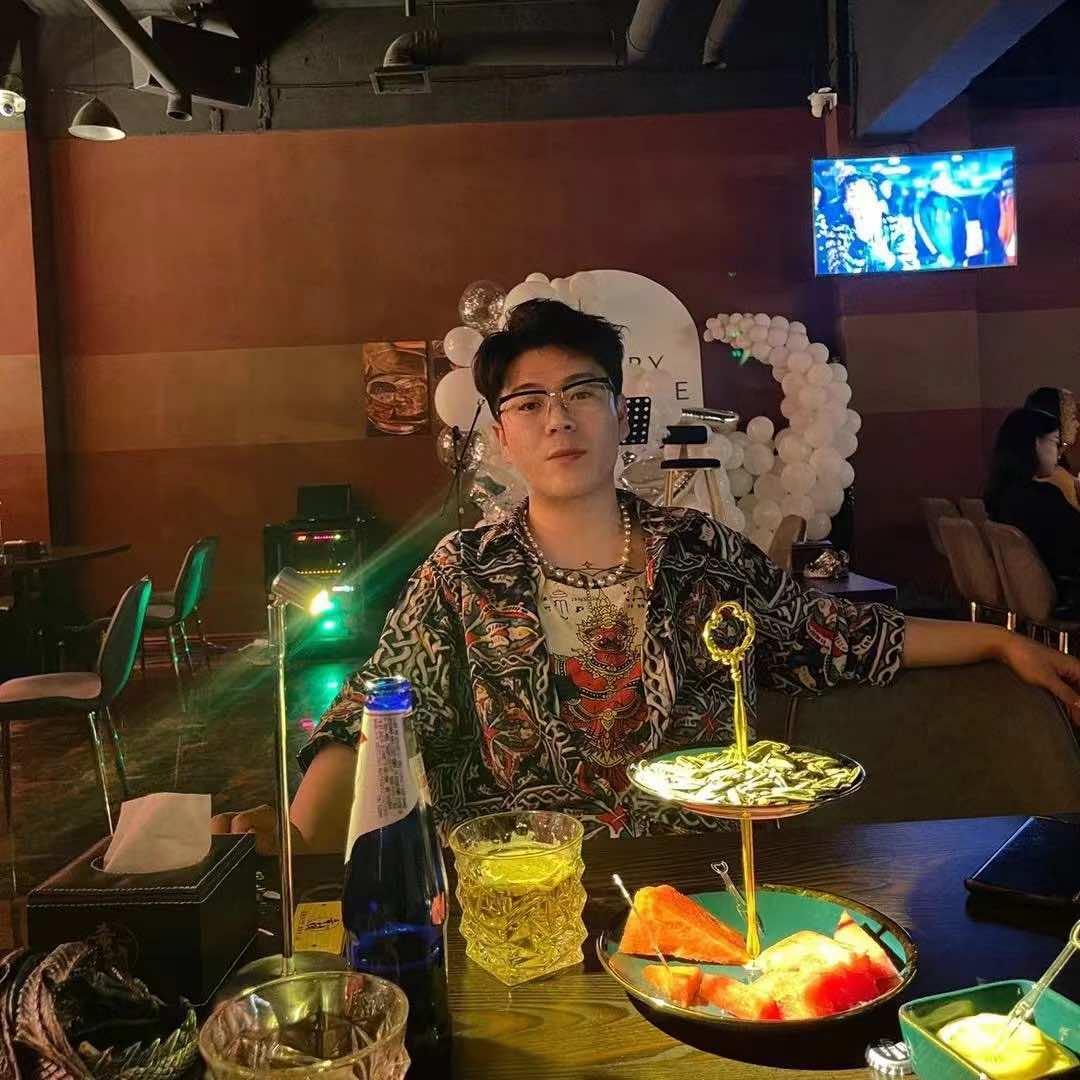 榆林流金岁月主理人孙秉书-