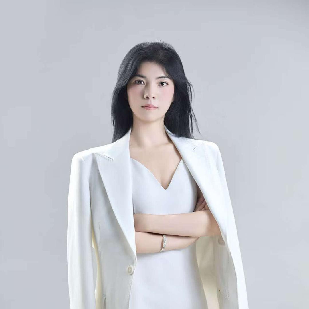 轻素栖花里美容护肤许河苗苗