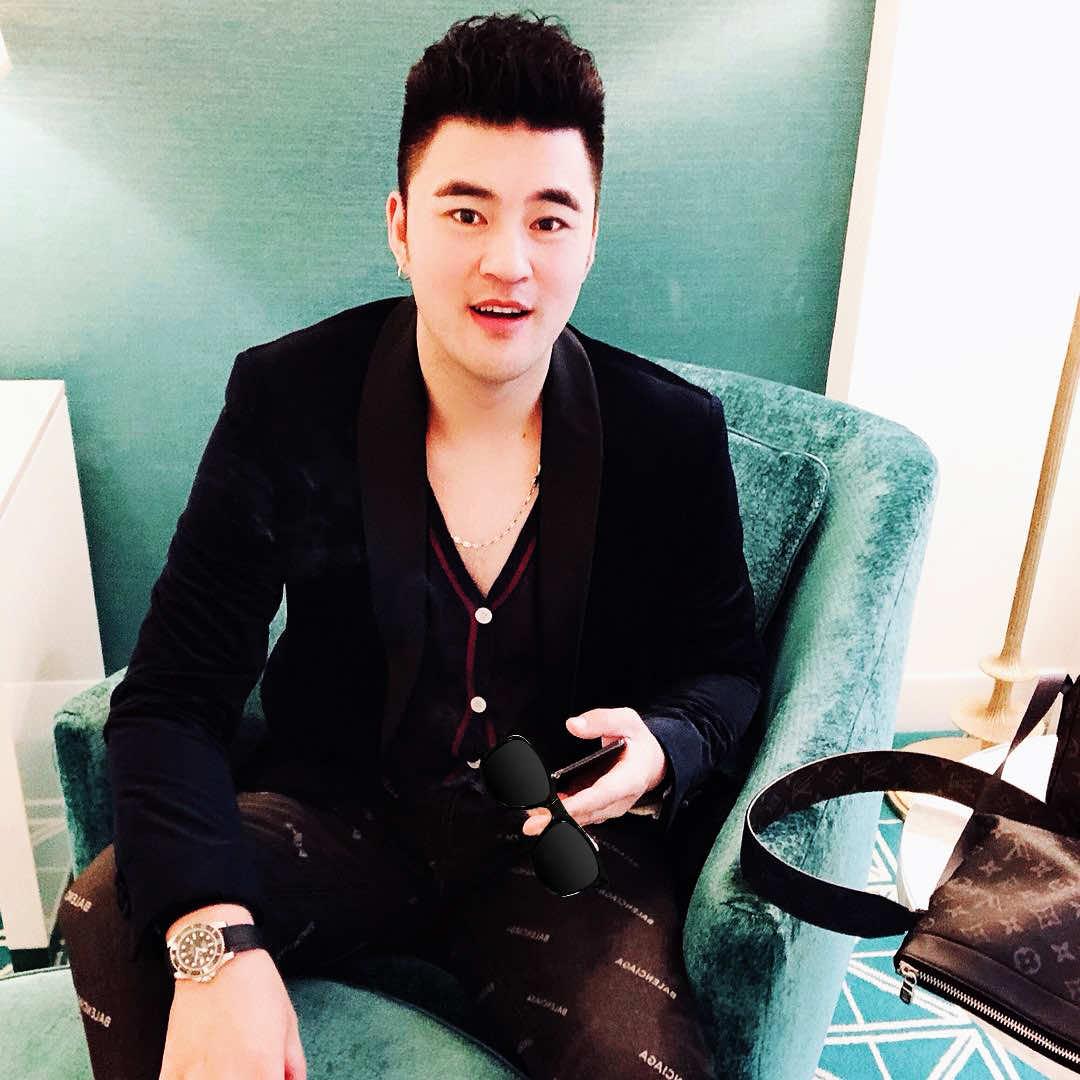 鲁尚鞋业经营中心