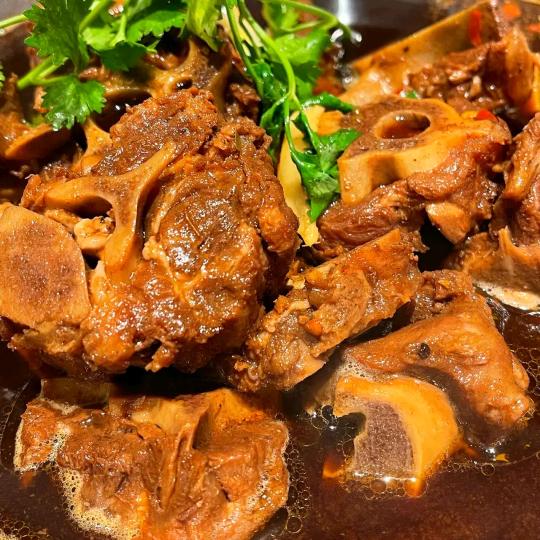 城墙根烤鸽子羊蝎子碳锅官方号