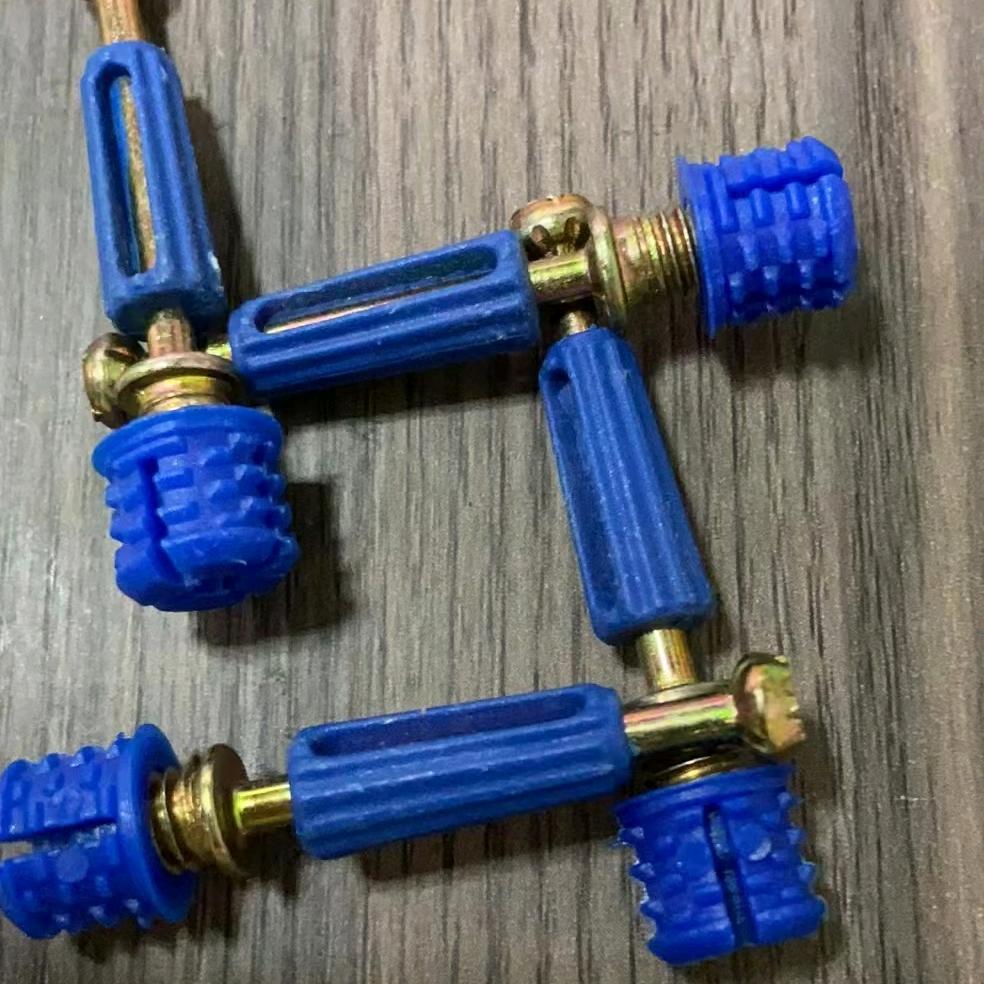 鑫泰龙三合一链接件