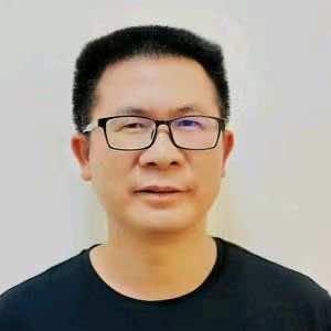 汽车玻璃贴膜老金