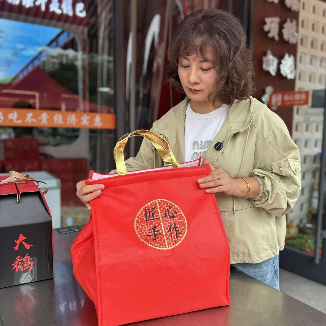 谢掌柜鹅块土菜馆