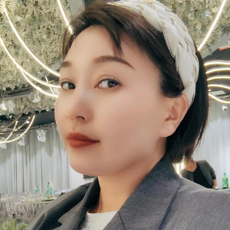 艾美礼服童年童趣