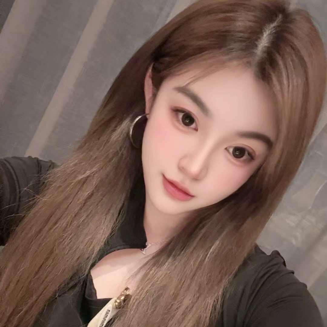 小月月接发染发