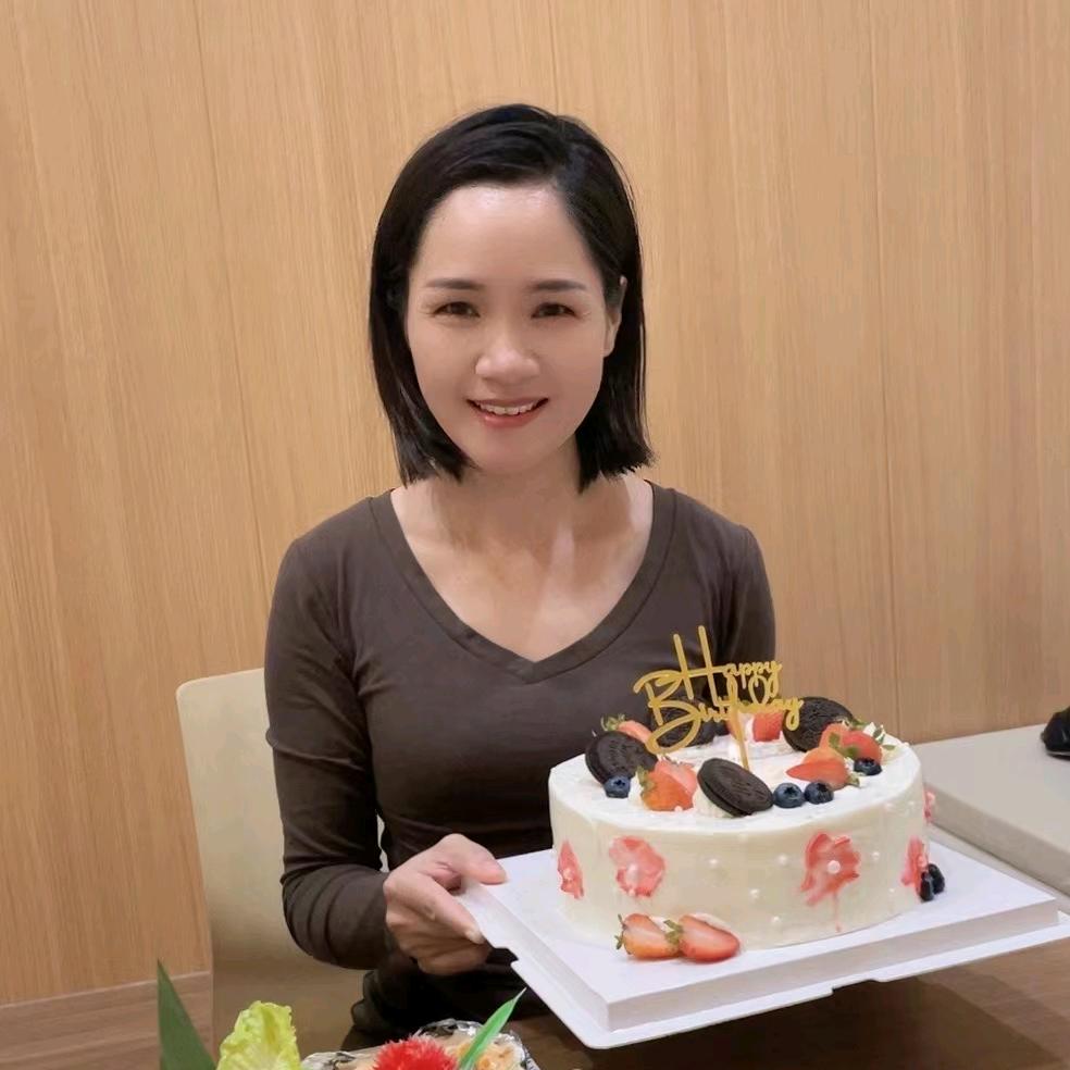 阿买凤爪凉菜供应~霞姐