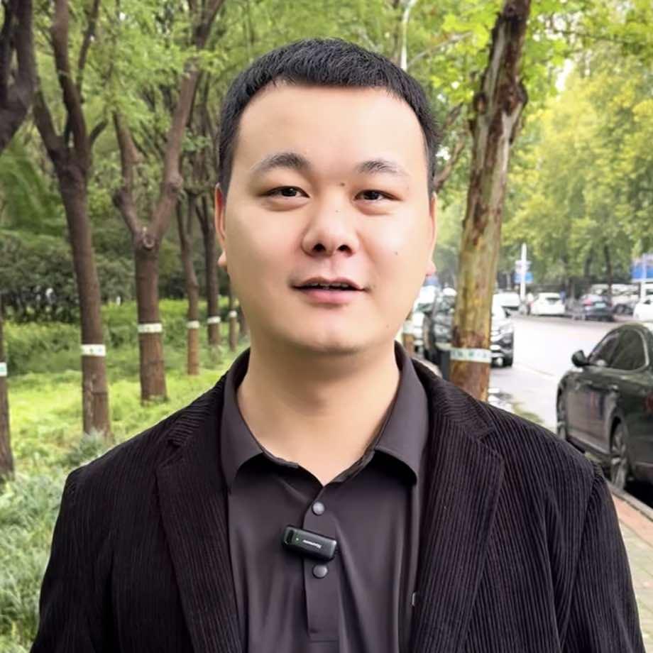 范阿坤的煲仔饭小店